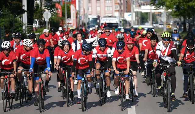 Pedallar 19 Mayıs ruhu ile çevrildi