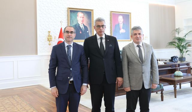 Rize İl Sağlık Müdürü Demiral’dan Bakan Memişoğlu’na ziyaret