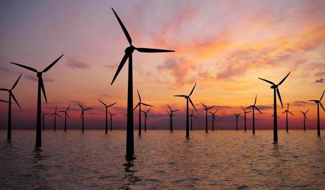 Çanakkale’de Türkiye’nin ilk deniz üstü rüzgar enerjisi etkinliği başladı