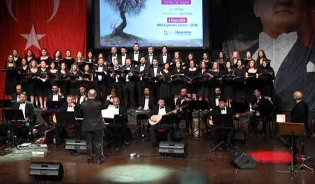 Antalya Büyükşehir Belediyesi THM korosundan bahar konseri