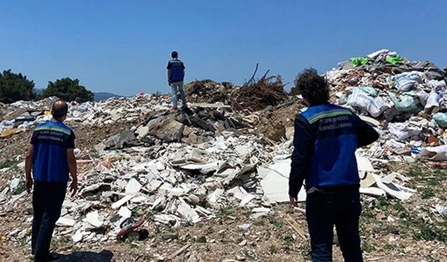 İzmir Gaziemir'de açık alana atığa 1,8 milyar TL 'çevre' cezası!