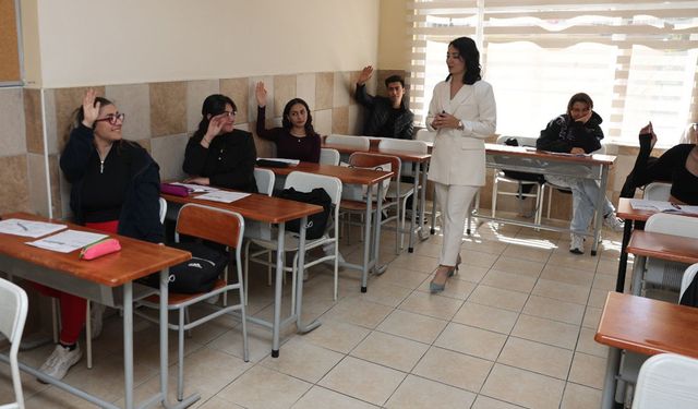 ATABEM’in üniversite adayları sınava sıkı hazırlanıyor