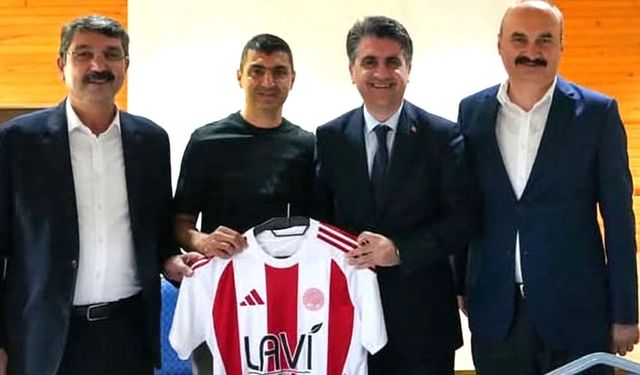 Vali Aydın’a Petrolspor’dan “72” numara jest