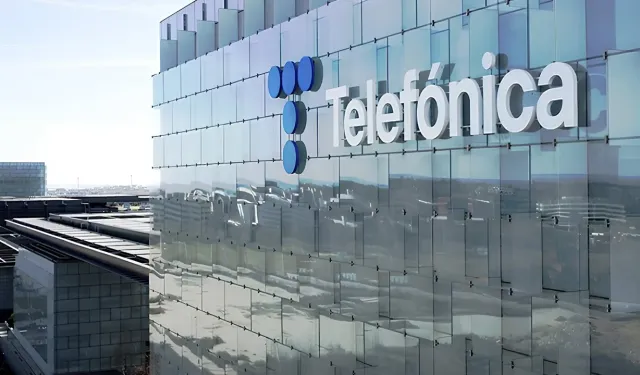 İspanya’da büyük ölçekte iletişim krizi: Telefonica altyapısı çöktü!