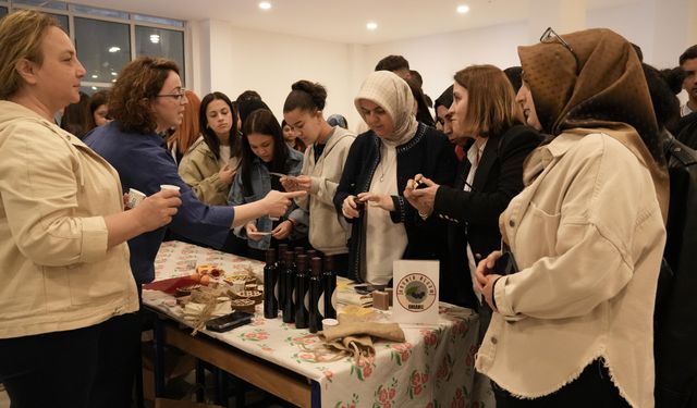 Düzce’de Çiftçiler Günü'nde "Toprakta Bilim Var" etkinliği düzenlendi