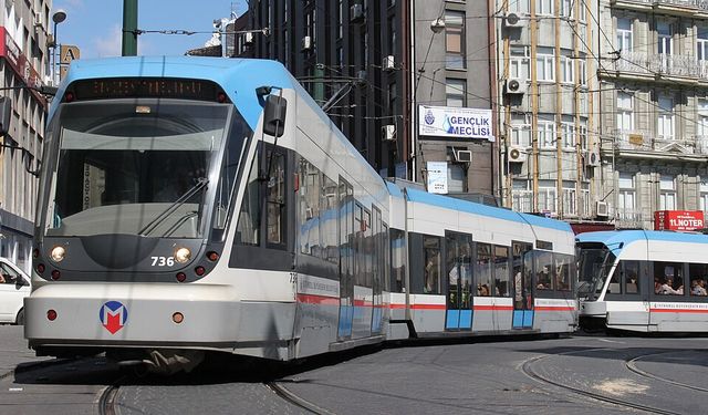 Kabataş-Bağcılar Tramvay Hattı'nda teknik arıza: Seferler kısıtlandı
