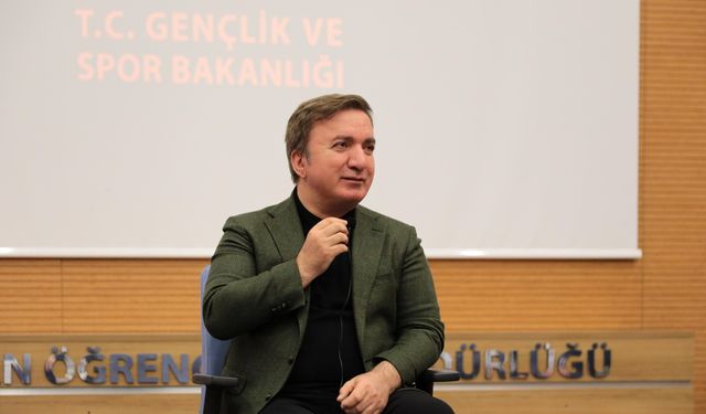Vali Aydoğdu, Erzincan'da öğrencilere yönelik projeleri tanıttı