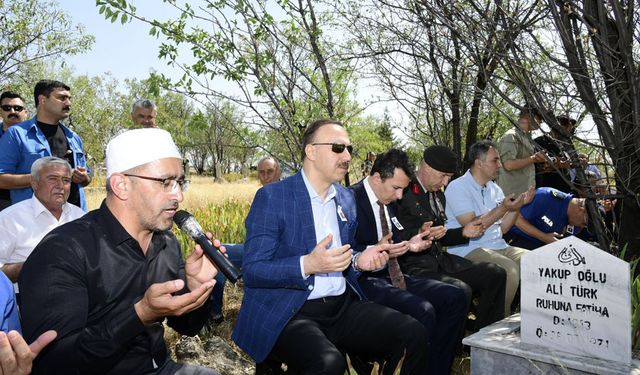 “Uzak diyarlarda milletimizin onurunu koruyan Gazimize son veda”
