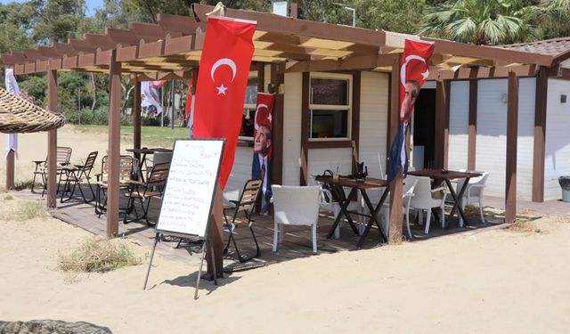 Pamucak Sahili’nde Festival Büfe hizmete girdi