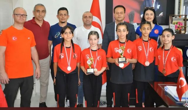 Güreşçilerden Türkiye Şampiyonası’nda büyük başarı