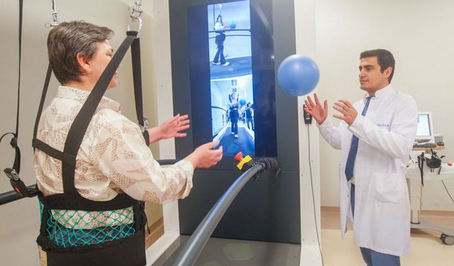 Robotik rehabilitasyonla felçli hastalar yeniden yürüyor!