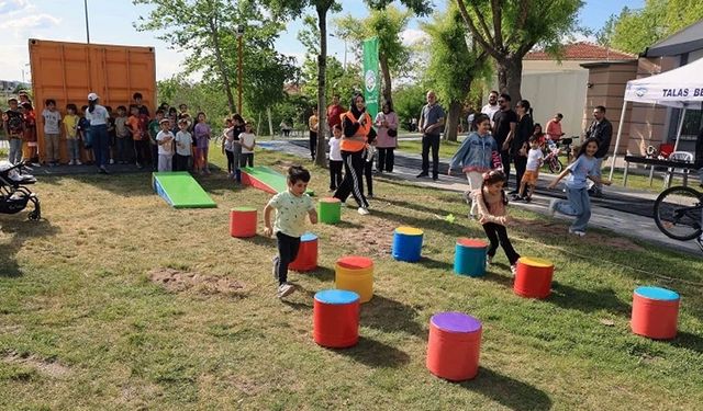 Kayseri Talas'tan "Dünden Bugüne Çocuk Oyunları Şenliği"