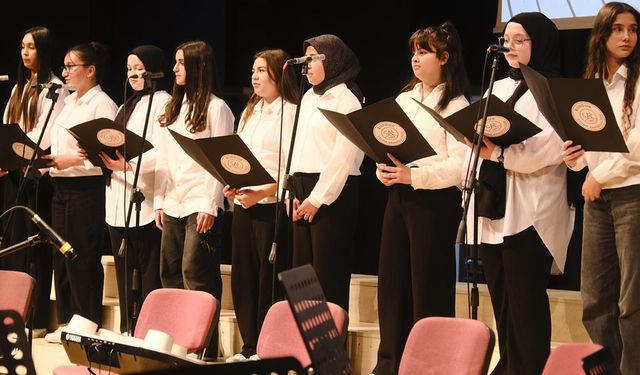 Seslerle yarına: Genç korolar Burdur’da buluştu