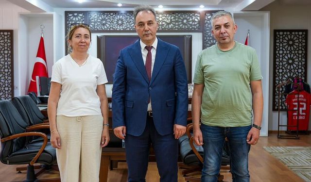 Emekli polisin oğlu hayata tutunmak için destek bekliyor