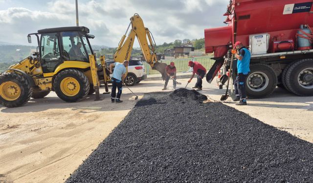 Kocaeli Büyükşehir sahada, yollar 7/24 güvende