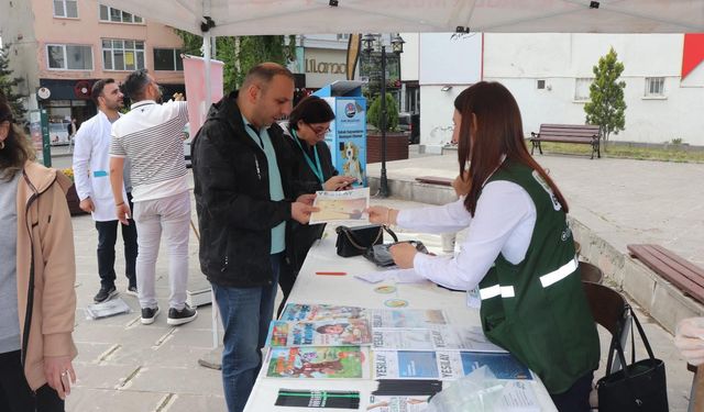 Kars'ta sigara ve tütün ürünlerinin zararlarına dikkat çekildi