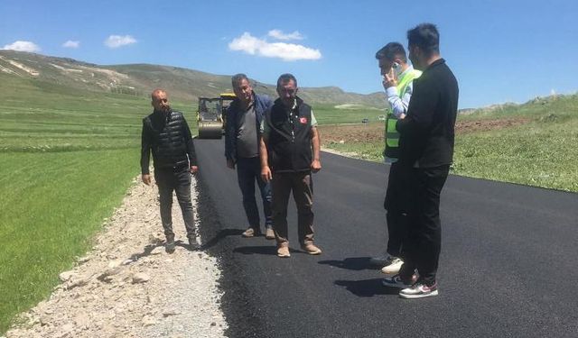 Kars’ta ulaşım yatırımları: Şehittepe - Çengilli - Akören yolunda çalışmalar devam ediyor