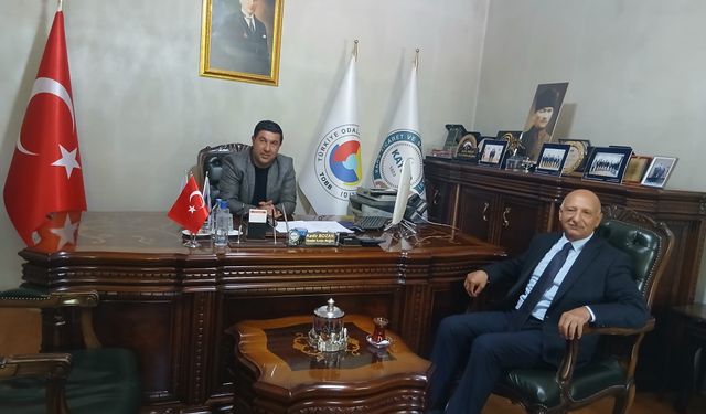 Kars’ın ekonomik geleceği görüşüldü: Settar Kaya’dan KTSO Başkanı Kadir Bozan’a ziyaret