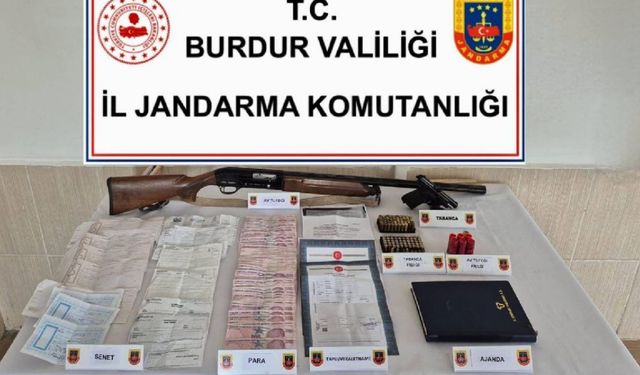 Burdur'da jandarma nefes aldırmıyor! Zehir tacirlerine darbe