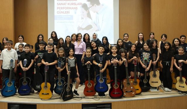 İzmir Karabağlar’da sanat dolu günler devam ediyor