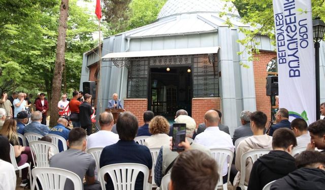 Yunus Emre dualarla anıldı