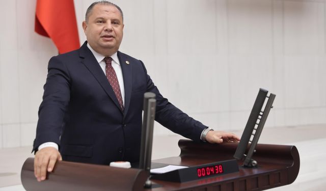 Öztürk: Sosyal medya gençliği tehdit ediyor