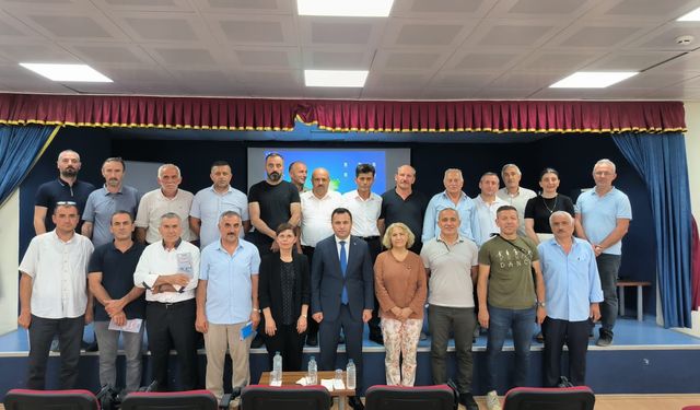 Vakfıkebir Kaymakamı Dr. Uzan Başkanlığında muhtarlara yönelik bilgilendirme toplantısı gerçekleştirildi