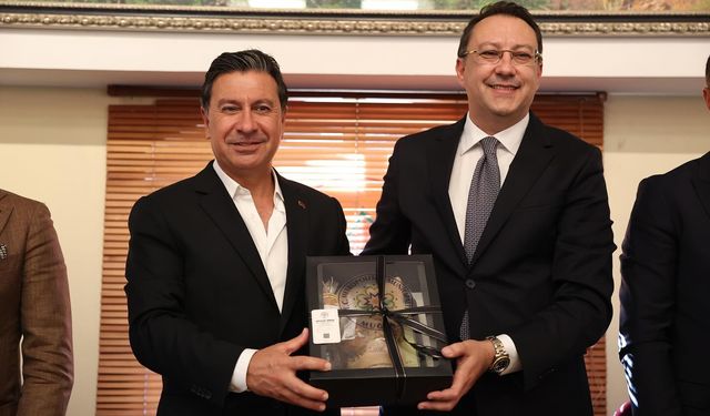 Başkan Aras’tan Marmaris’te hizmet ve dayanışma vurgusu