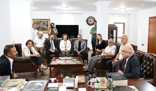 Anahtar Parti heyeti Türk Ocakları'nı ziyaret etti