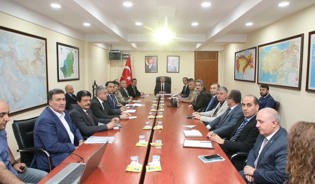 Kars Valisi Ziya Polat Başkanlığında Bağımlılıkla Mücadele Toplantısı gerçekleştirildi