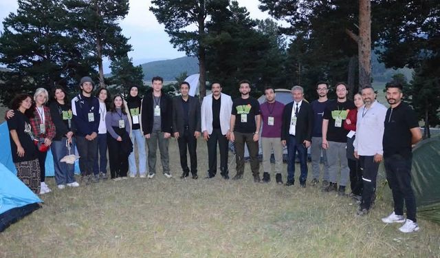 “Yabanla Buluşma Kampı” Sarıkamış Osman Yüce Kayak Merkezi’nde başladı