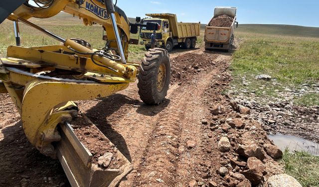 Susuz’un yayla yollarında büyük atılım: Aynalı ve Ortalar yolları tamamlandı, sırada Porsuklu var