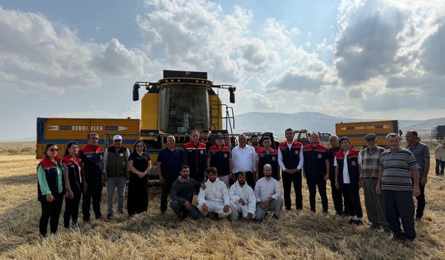 Kars'ta hububat hasat sezonu dualarla başladı