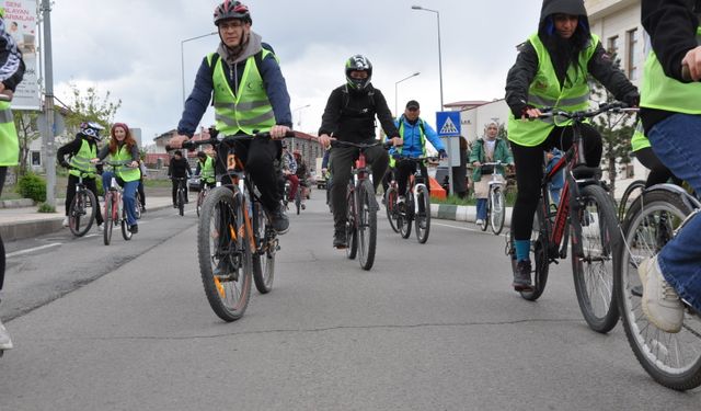 Kars’ta 15 Temmuz Demokrasi ve Milli Birlik Günü’nde bisiklet etkinliği düzenlenecek