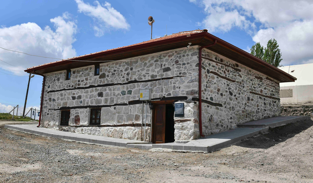 Kalecik Yalım Camisi'nin restorasyon çalışmalarını tamamladı