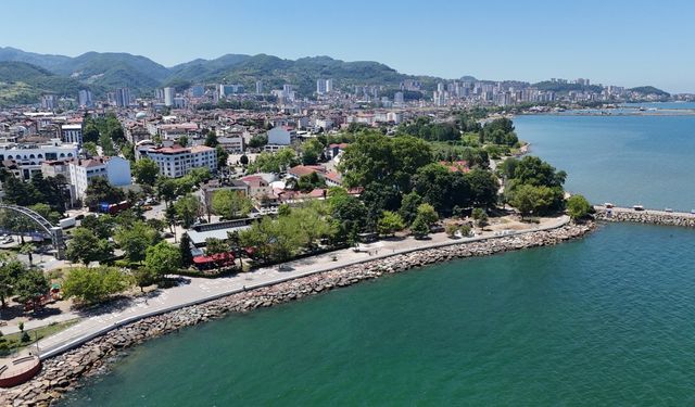 Fatsa Atatürk Parkı sil baştan yenileniyor