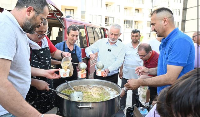 1002 TOKİ’de aşure bereketi