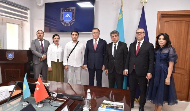 KazNU ve Türk Dünyası Gazeteciler Federasyonu uluslararası medya iş birliğine hazırlanıyor