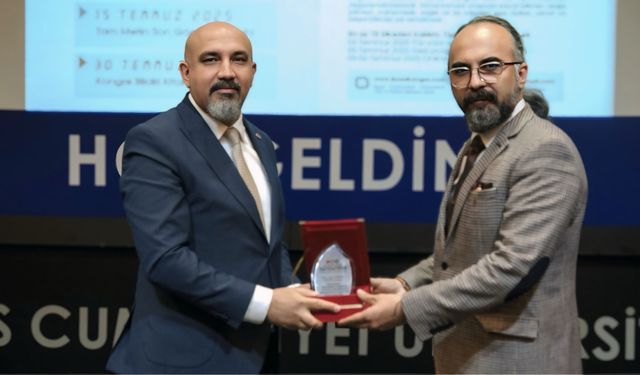 MÜSİAD Sivas’a Uluslararası Kongreden anlamlı plaket