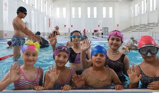 Denizli Büyükşehir’den yüzme seferberliği