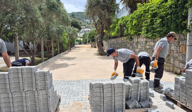 Milas Belediyesi ilçe genelindeki çalışmalarını sürdürüyor