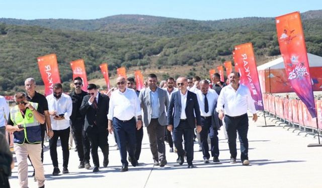 Milletvekili Ayhan Gider Belediye Başkanlarıyla Teknofest'te