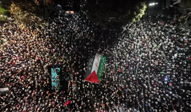 İstanbul’da “Gazze’ye Umut Işığı Ol” yürüyüşüne yoğun ilgi