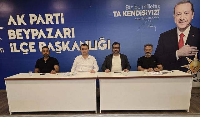 AK Parti Beypazarı İlçe Teşkilatı haftalık yönetim kurulu toplantısını gerçekleştirdi