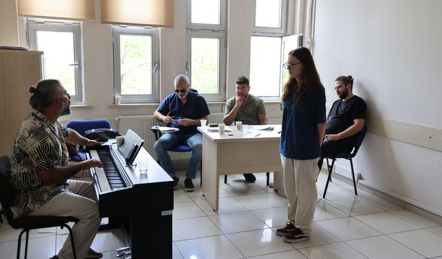 Kocaeli Büyükşehir Konservatuvarı yeni yeteneklerini arıyor