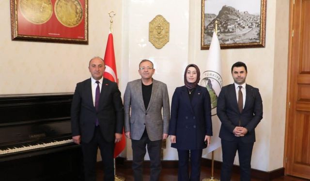 Vali Ziya Polat, Hanak protokolünü makamında ağırladı