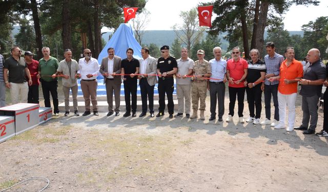 "Sarıkamış Bozayı Yaz Festivali" büyük bir coşku ile başladı