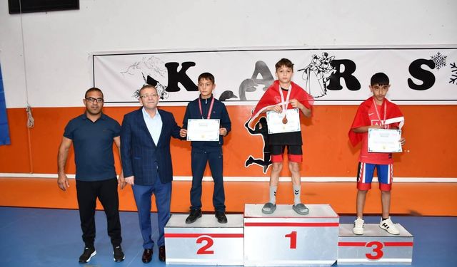 Ani Cup Güreş Müsabakaları, ödül töreniyle taçlandı