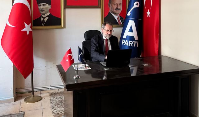 Anahtar Parti Kars İl Başkanı Yıldırım: "Kars'ın kalbi Kafkas Üniversitesi zordadır"