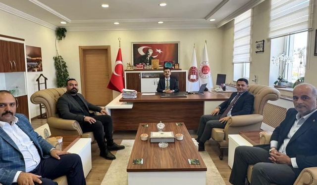 MHP Kars İl Başkanı Adıgüzel’den Adalet Komisyonu Başkanı Turan’a ziyaret